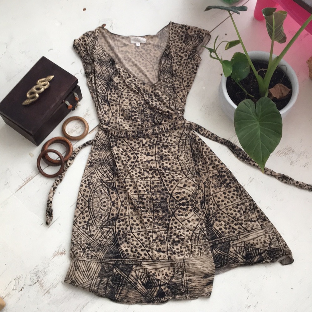 [ M.S.S.P. Black & Tan Print Wrap dress ] small